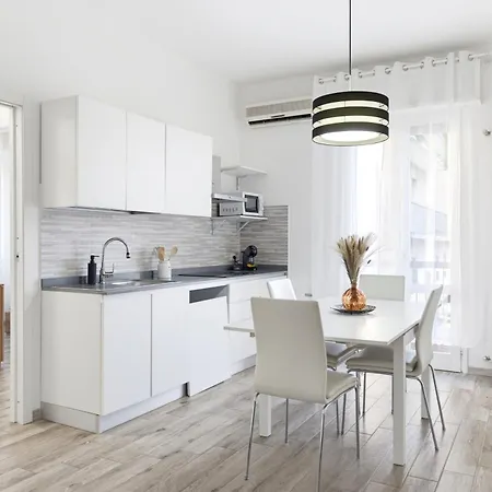 Apartamento Essenza Moderna Park E Ospedale *