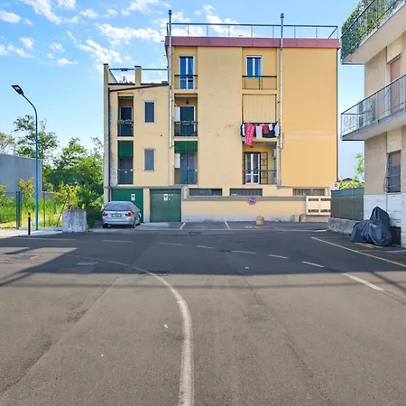 Essenza Moderna Park E Ospedale * بريشا